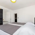 Casia Appartamento Srima