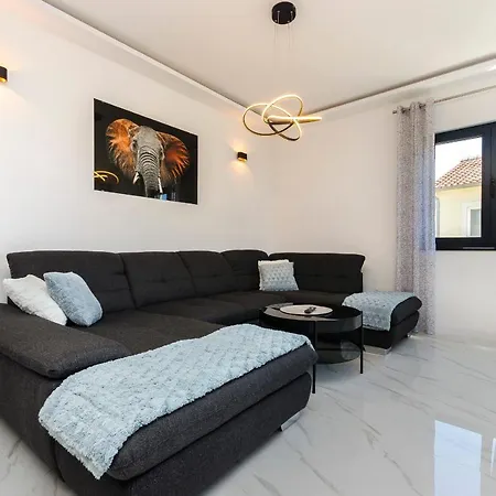 Apartmán Casia *