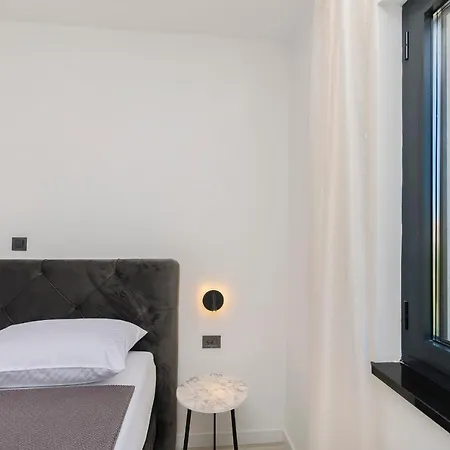 Apartmán Casia Srima
