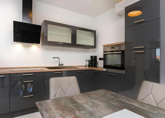 Appartement Casia Srima