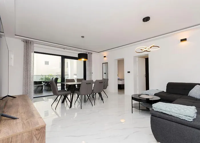 Casia Apartman Srima